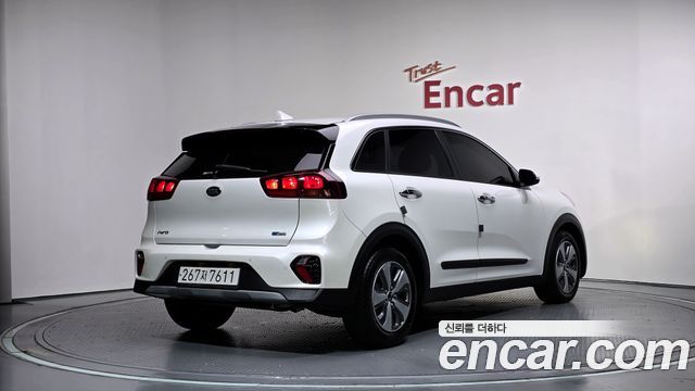 Kia Niro из Кореи Encar
