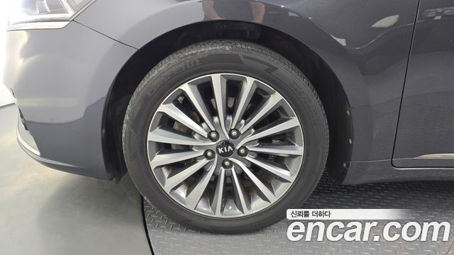 Kia K7 из Кореи Encar