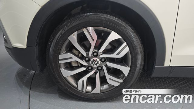 Ssangyong TIBOLI из Кореи Encar