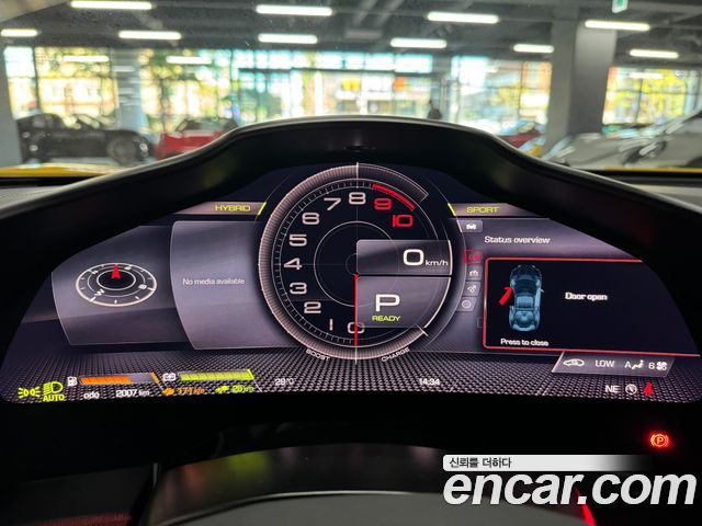 Ferrari 296 из Кореи Encar