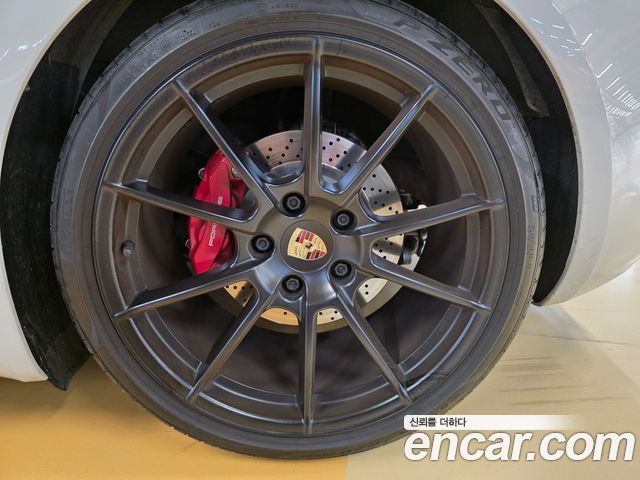 Porsche 718 4.0 GTS — пробег 25 000 км