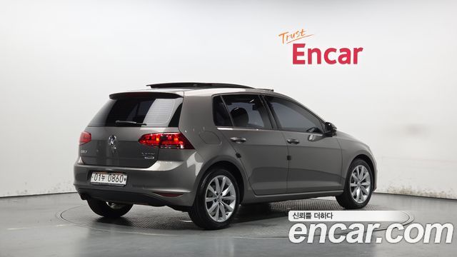Volkswagen Golf 2.0 TDI — пробег 138 414 км