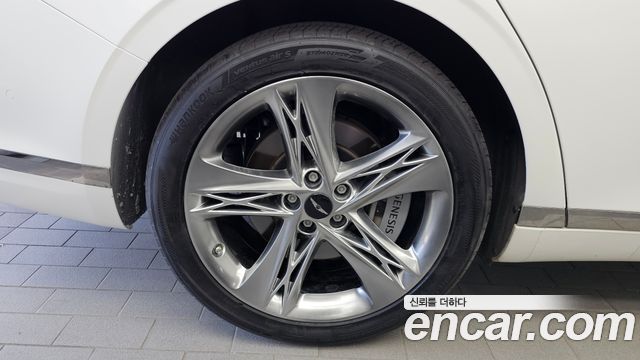 Genesis G90 из Кореи Encar