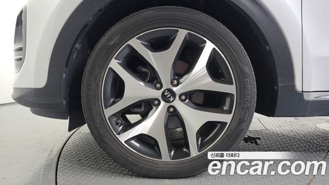 Kia Sportage из Кореи Encar