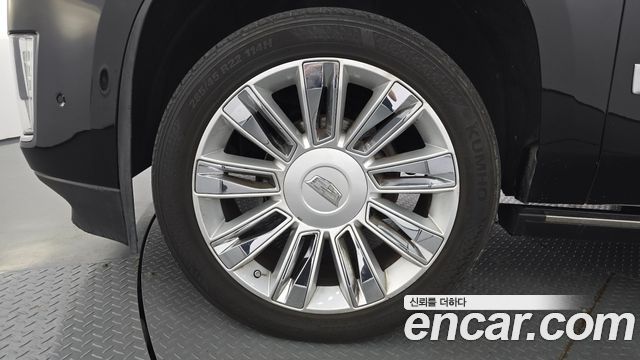 Cadillac Escalade 6.2 ESV 4th — пробег 151 532 км
