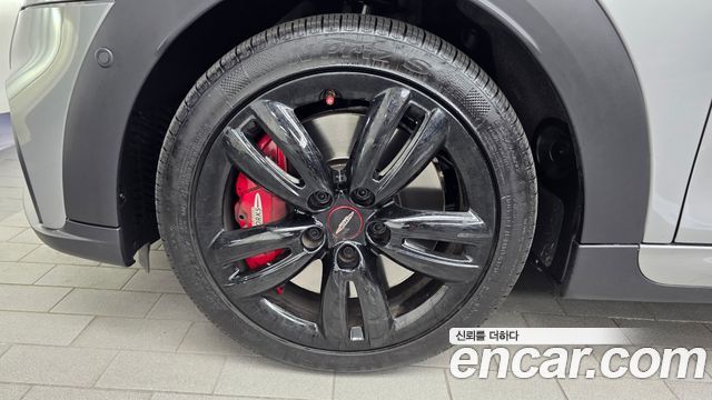 Mini Cooper Convertible JCW 3rd — пробег 27 955 км