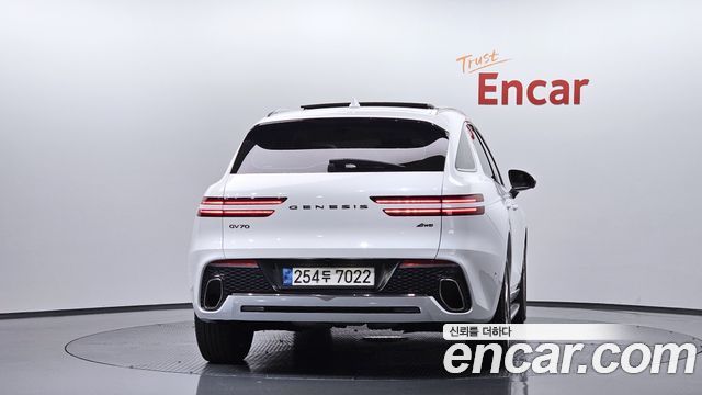 Genesis GV70 из Кореи Encar
