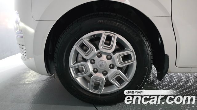Hyundai Staria из Кореи Encar