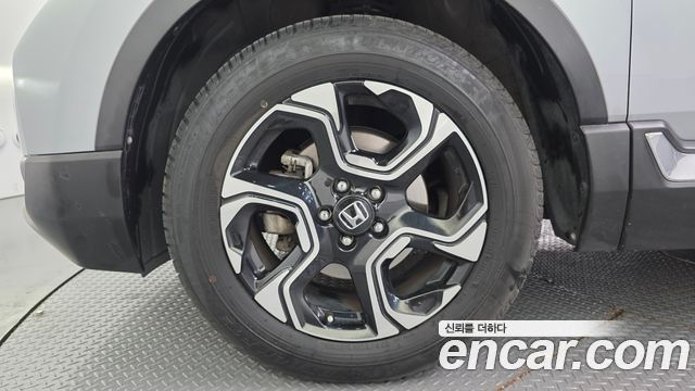 Honda CR-V 1.5 Touring 4WD — пробег 114 504 км