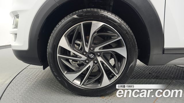 Hyundai Tucson из Кореи Encar