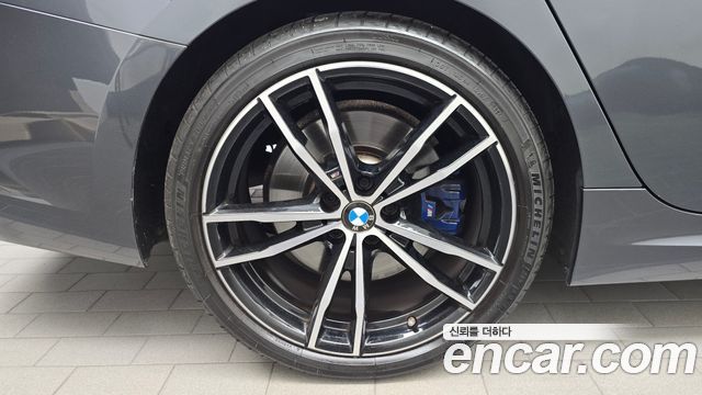 BMW 3-Series из Кореи Encar