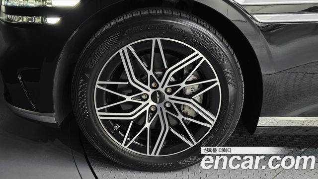 Genesis G90 из Кореи Encar