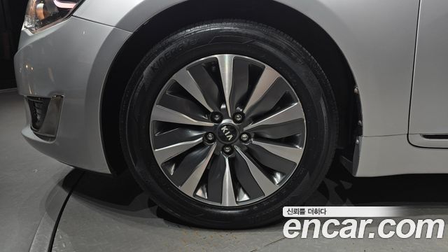 Kia K7 из Кореи Encar