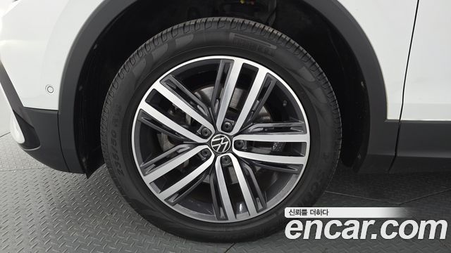 Volkswagen Tiguan из Кореи Encar