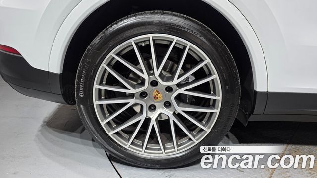 Porsche Cayenne 3.0 COUPE PLATINUM EDITION — пробег 39 276 км