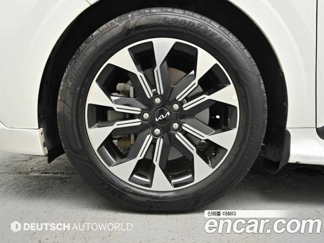Kia Carnival Gasoline 9-Seater Noblesse — пробег 94 433 км — фото 5 из 5
