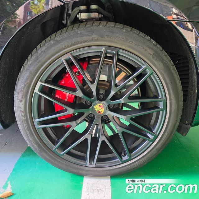 Porsche Macan 2.9 GTS 95B — пробег 22 479 км
