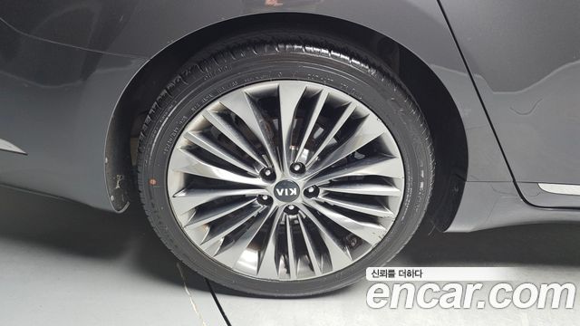 Kia K7 из Кореи Encar