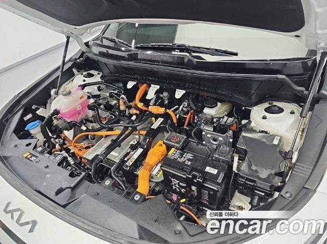 Kia Niro Earth — пробег 180 587 км — фото 5 из 5