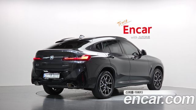 BMW X4 xDrive20i M Sport — пробег 27 697 км — фото 2 из 5