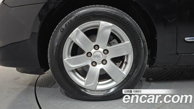 Kia Carens из Кореи Encar