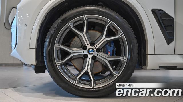 BMW X5 xDrive 40i M Sport — пробег 6 644 км — фото 5 из 5