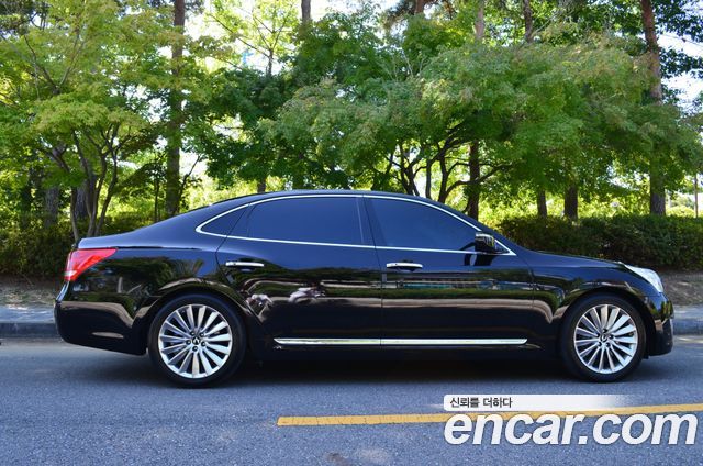 Hyundai Equus из Кореи Encar