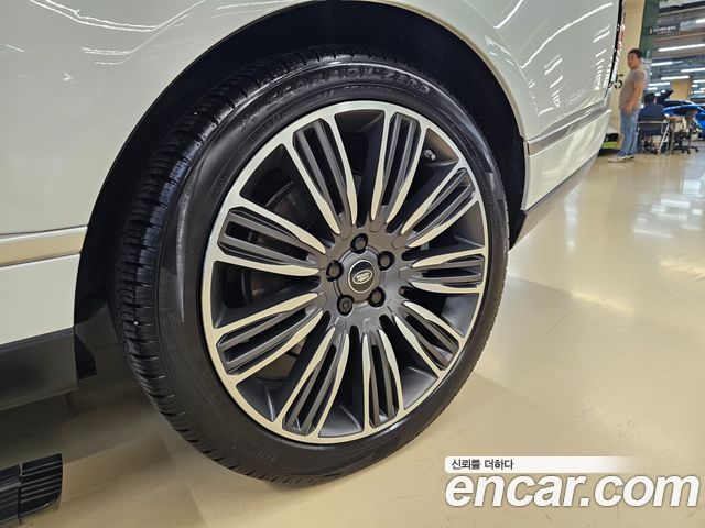 Land Rover Range Rover 5.0 SC AB LWB — пробег 70 737 км