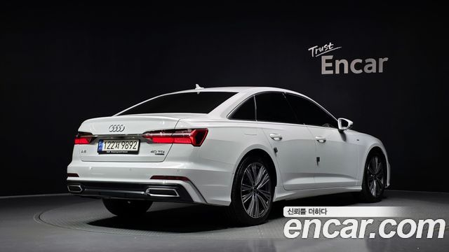 Audi A6 40 TDI Quattro Premium — пробег 97 139 км