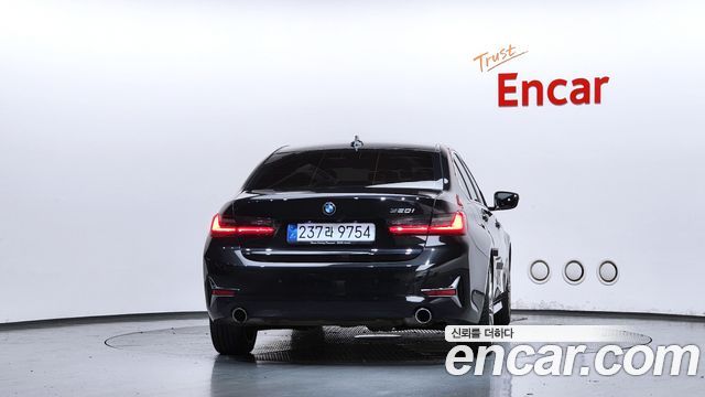 BMW 3-Series из Кореи Encar