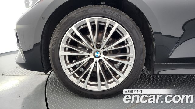 BMW 3-Series из Кореи Encar
