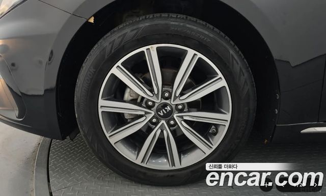 Kia K5 из Кореи Encar