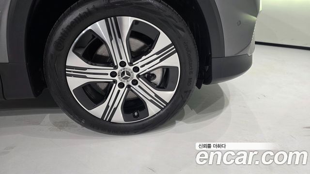 Mercedes-Benz EQB из Кореи Encar