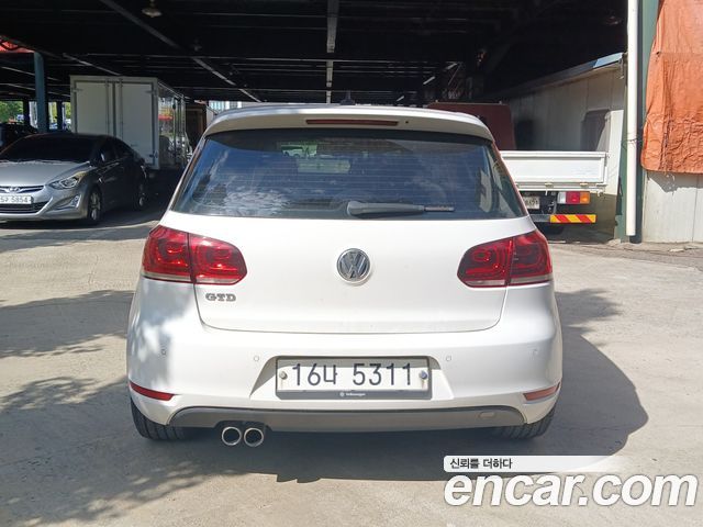 Volkswagen Golf 2.0 GTD — пробег 205 000 км