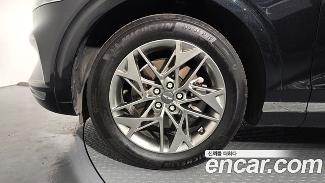 Genesis GV70 из Кореи Encar