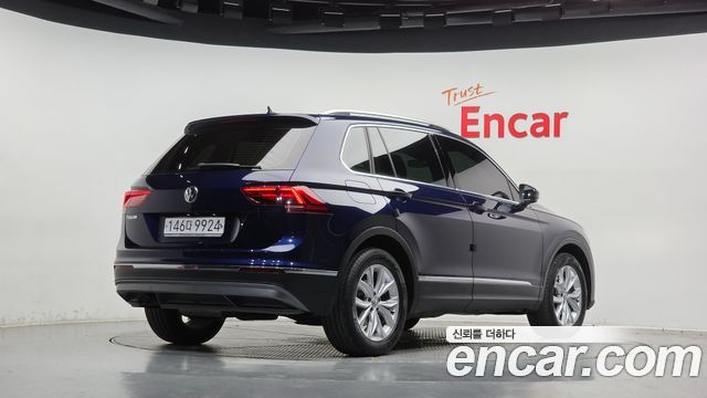 Volkswagen Tiguan из Кореи Encar