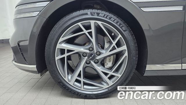 Genesis G90 из Кореи Encar