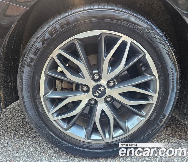 Kia K5 из Кореи Encar