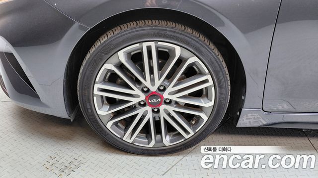 Kia K3 1.6 Turbo GT 5Door Signature — пробег 56 648 км — фото 5 из 5