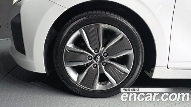 Hyundai Ioniq N Plus — пробег 148 826 км — фото 5 из 5