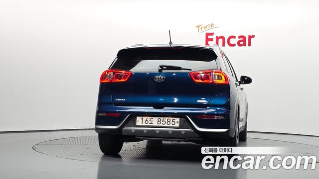 Kia Niro из Кореи Encar