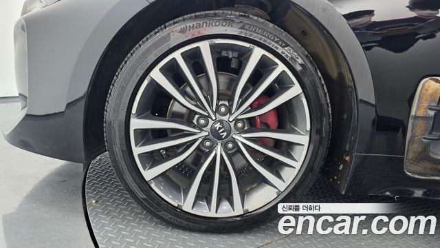 Kia Stinger из Кореи Encar