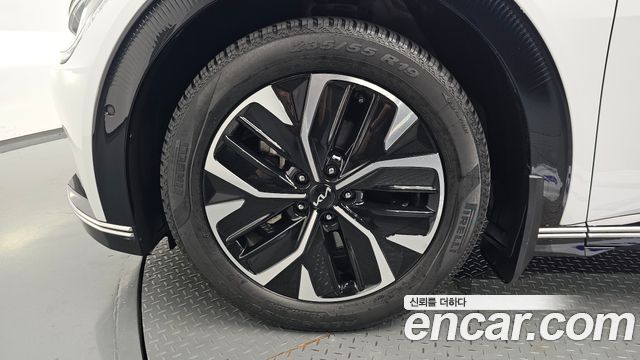 Kia EV6 из Кореи Encar
