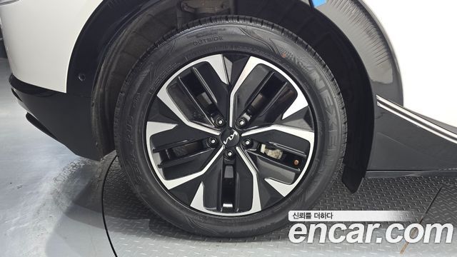 Kia EV6 из Кореи Encar
