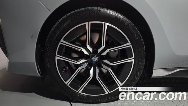 BMW 7-Series из Кореи Encar