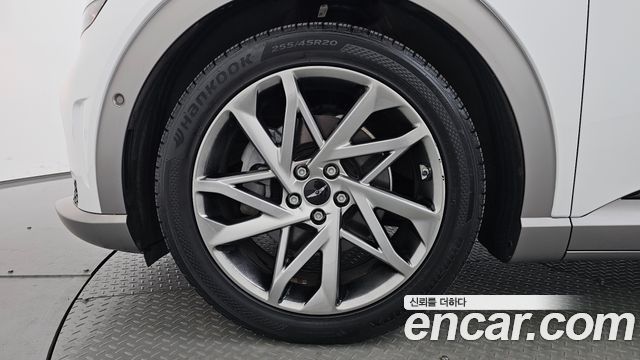 Genesis GV60 Standard AWD — пробег 111 473 км