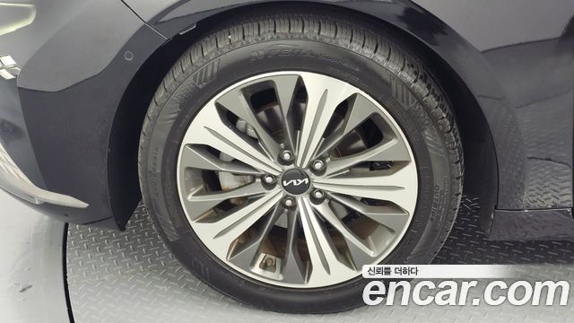 Kia K8 из Кореи Encar
