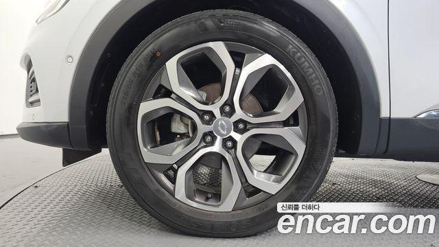 Renault (Samsung) XM3 1.3 TCe RE Signature — пробег 60 434 км