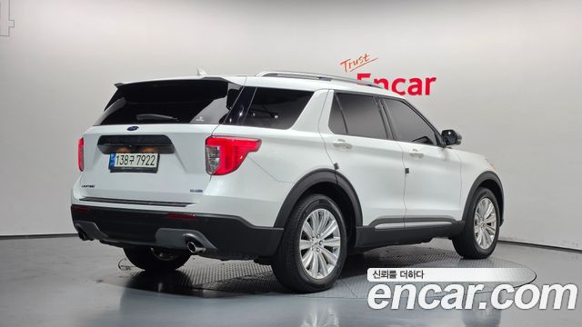 Ford Explorer 2.3 LimIted 4WD — пробег 79 948 км — фото 2 из 5