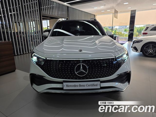 Mercedes-Benz EQB EQB300 4MATIC AMG Line — пробег 6 640 км — фото 3 из 5